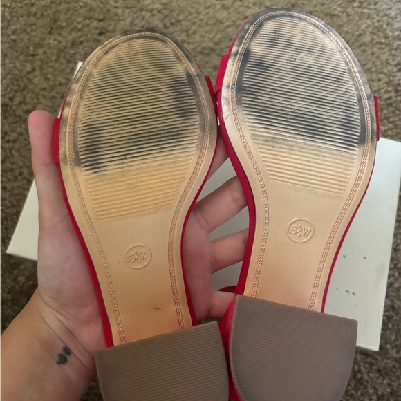 Red heels - Picture 4 of 5